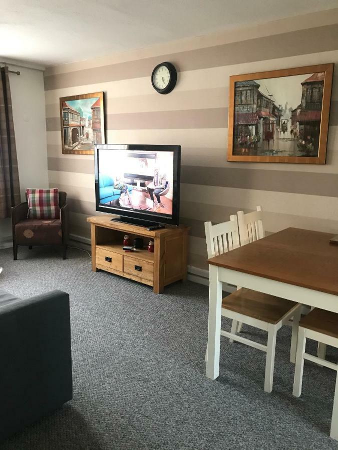 Lovely One Bedroom Apartment In Stratford Лондон Екстер'єр фото